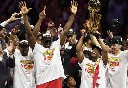 开云-窗口期多伦多猛龙扳平良机：意大利杯节点到来，态度坚定，更衣室氛围转暖的简单介绍