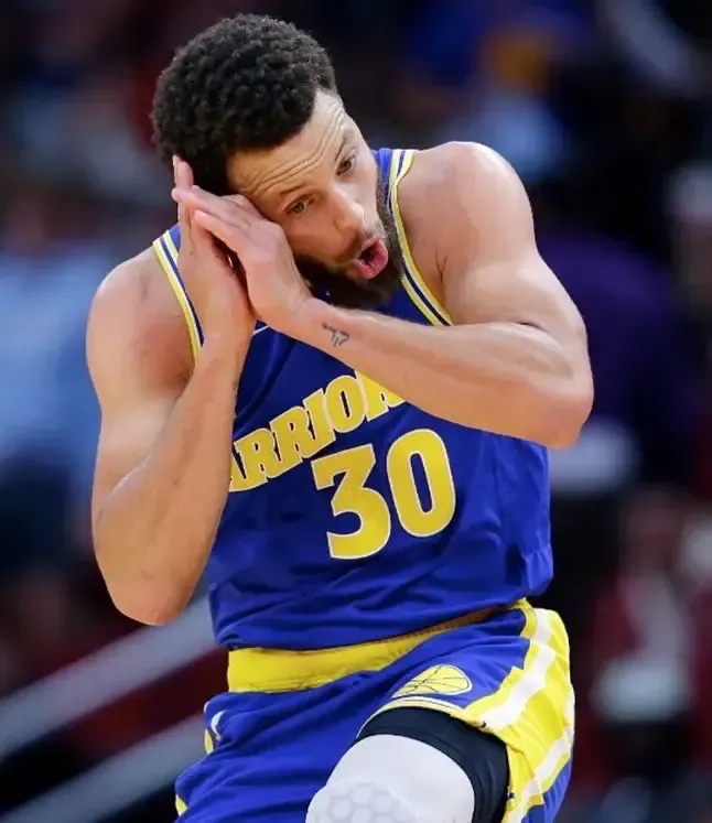 kaiyunapp-圣安东尼奥马刺迎NBA常规赛关键赛,清晨手感冰凉,更衣室稳定,医务组通报恢复的简单介绍